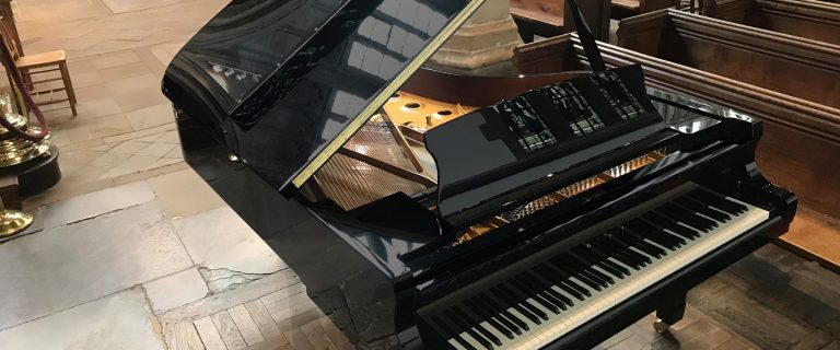 Kawai GX6 Grand piano delivered to Holy Trinity Church